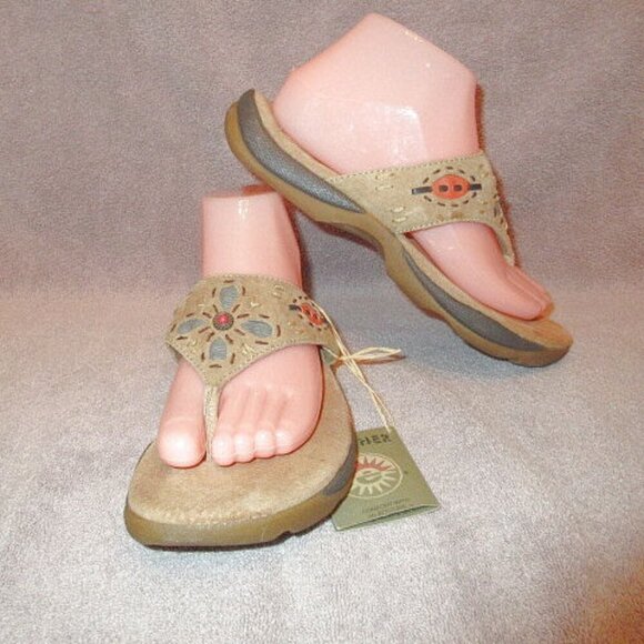 Earth Shoe GELRON 2000 Thong SANDALS Size 8 EMBROIDERED Embellished SUEDE Boho - Picture 1 of 12